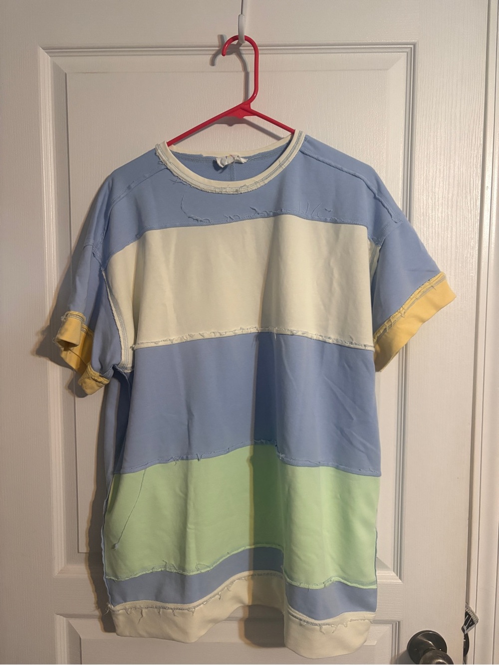 Fantastic Fawn Colorblock Oversized Tee Raw Hem Short Sleeve Top Blue Cream Gree
